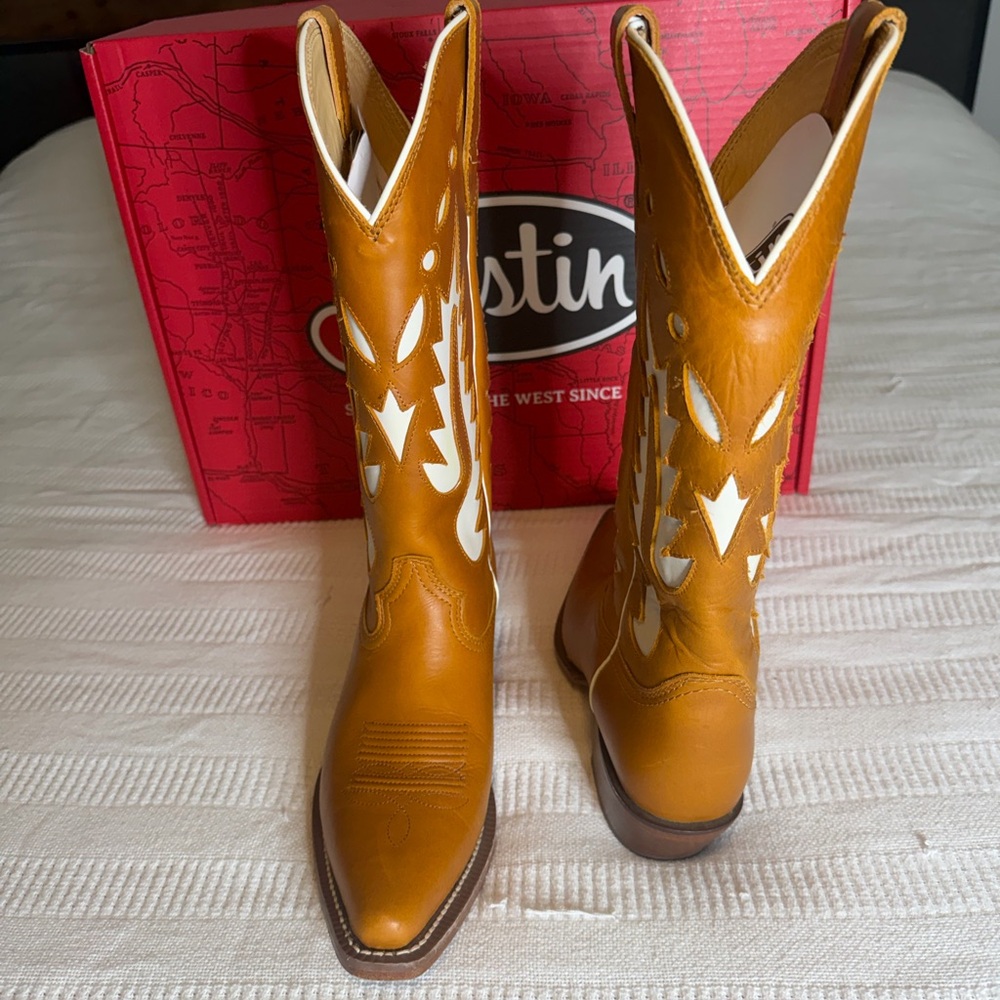 Justin Boots Brown and White Women's Western Genuine Leather Boots Size 9B - Picture 5 of 14